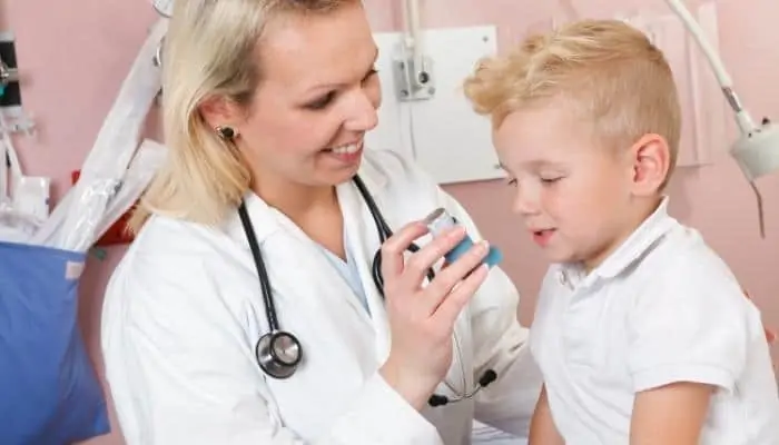 respiratory therapist with a patient