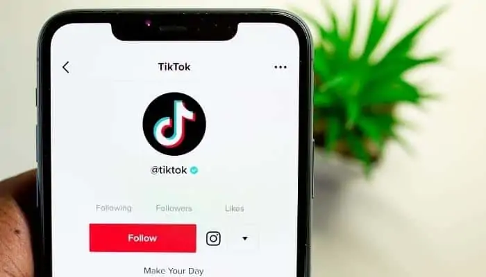 logging into tiktok account