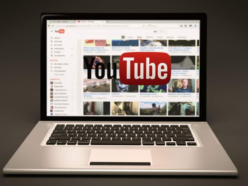 laptop- youtube