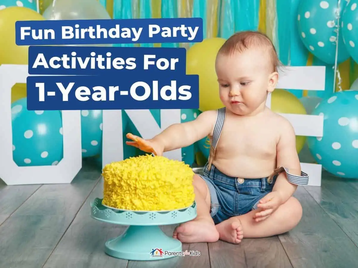 1 year old baby with cake