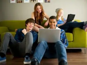 25 Best Jobs For a 16-Year-Old