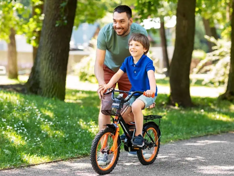 Average age child learns to ride a sales bike