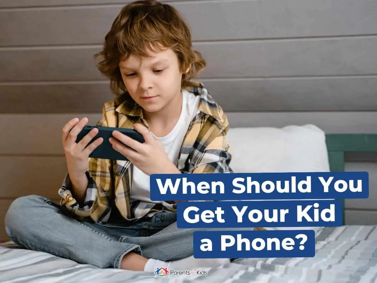 kid using phone